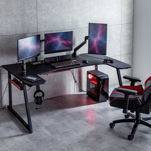 ゲームチェア、ゲームテーブル、モニター