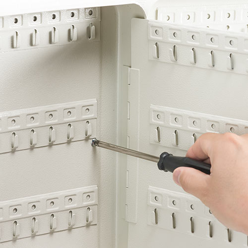 キーボックス(鍵ボックス・93本収納・鍵付き・壁固定・タグ付き) / 200